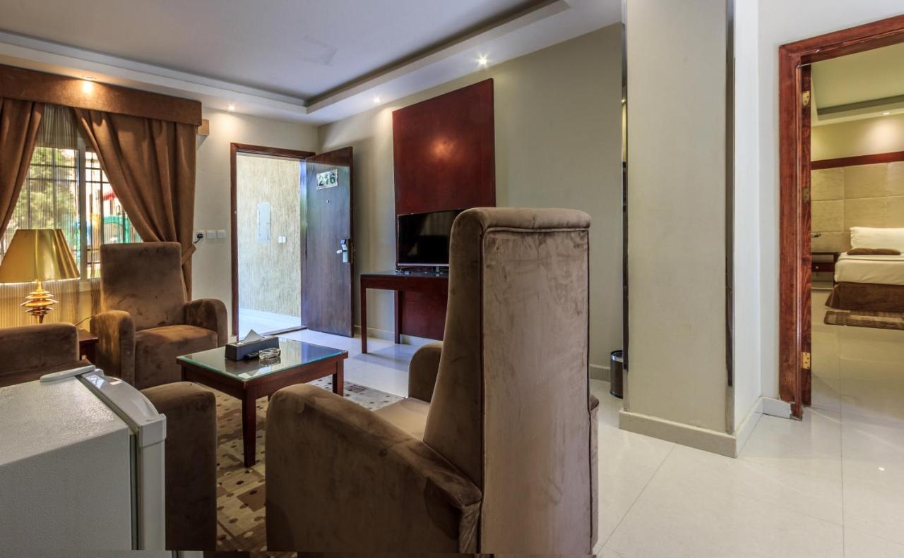 Al Muhaidb Residence For Chalets And Holidays Homes Al Hada Exteriör bild