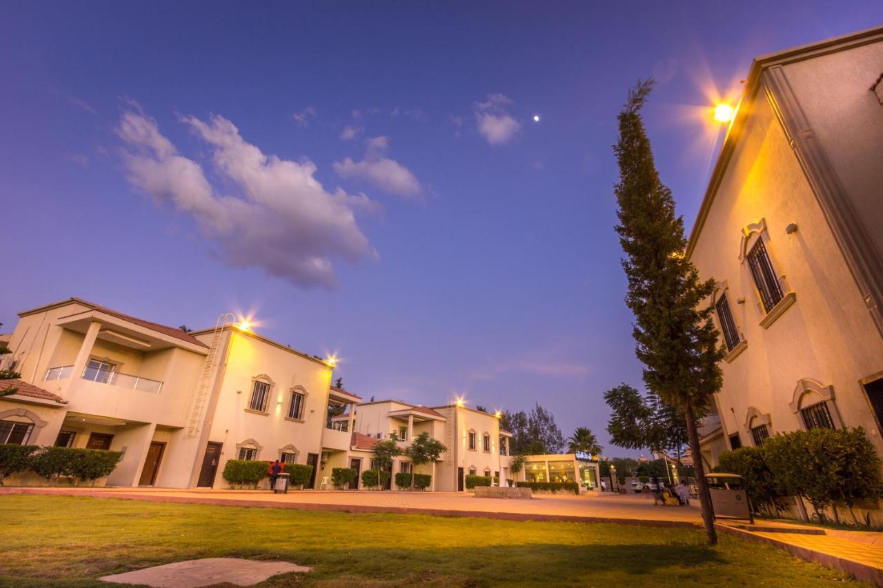 Al Muhaidb Residence For Chalets And Holidays Homes Al Hada Exteriör bild